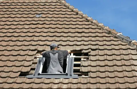 Pose de velux - Bavay